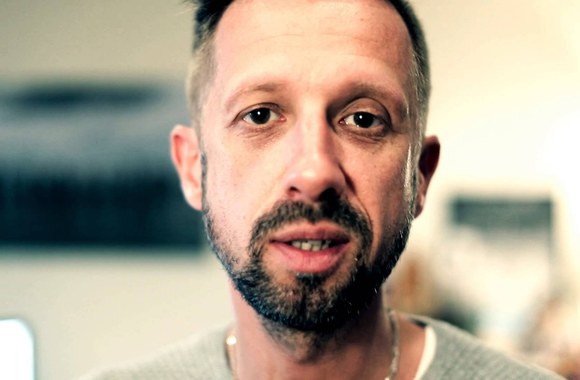 VIDEO kadras: Linas Adomaitis - albumo \"LAIKO MAŠINA\" tyzeris 2014