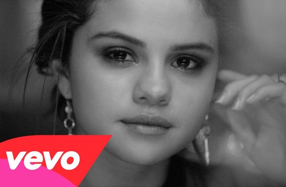 VIDEO kadras: Selena Gomez - The Heart Wants What It Wants (Official Video)