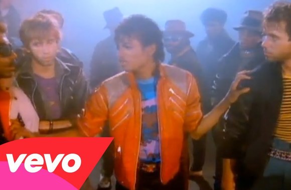 VIDEO kadras: Michael Jackson - Beat It (Digitally Restored Version)