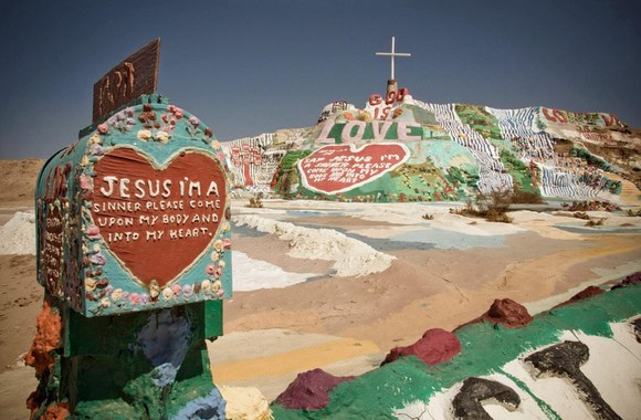 VIDEO kadras: Home - Odd Us