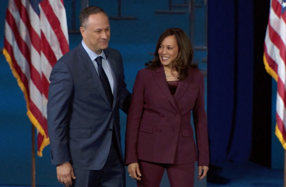 Kamala Harris ir Douglas Emhoffas / „Vida Press“ nuotr.