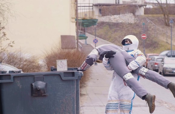 Impro 241 / Paviljonas / Kosmosas!