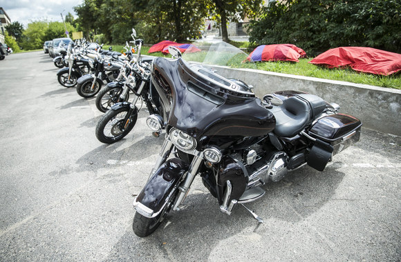 Harley-Davidson bandomasis važiavimas