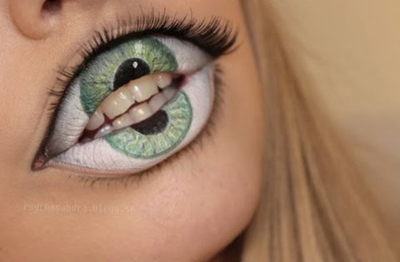 VIDEO kadras: Lūpų makiažas Helovinui