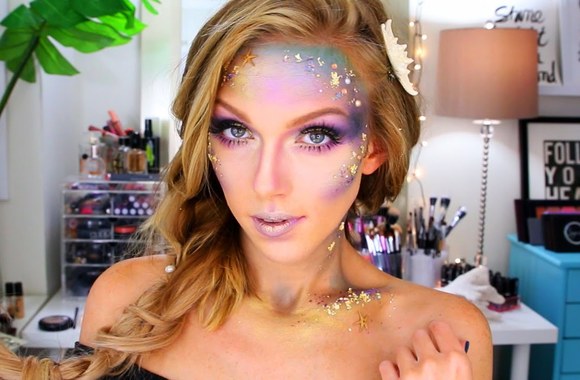 VIDEO kadras: Makiažo idėja Helovinui: kaip pasidaryti undinėlės makiažą