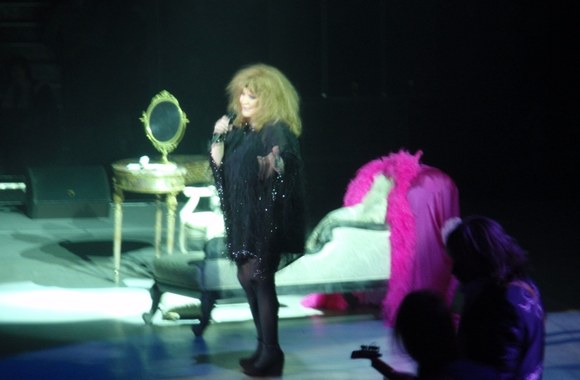 Alos Pugačiovos koncerto akimirka