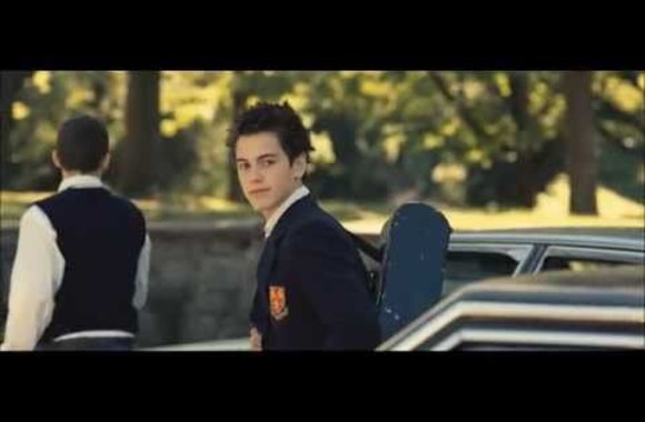 VIDEO kadras: Café de Flore 