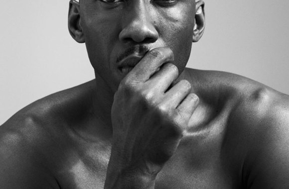 Mahershalas Ali nusifotografavo „Calvin  Klein“ apatinių reklamai