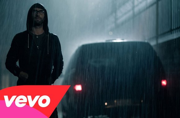 VIDEO kadras: Maroon 5 - Animals