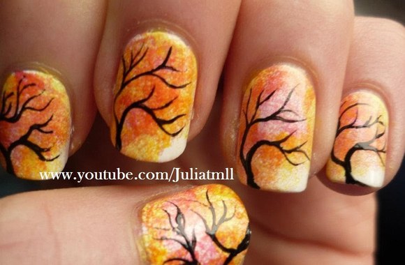 VIDEO kadras: Manikiūras „Japoniški medžiai“