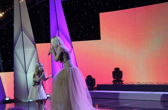 Diana Dargienė su dukra Une