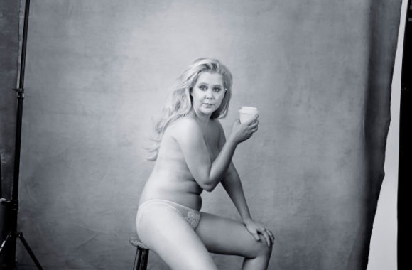 2016 m. „Pirelli“ kalendoriaus nuotrauka: komikė Amy Schumer