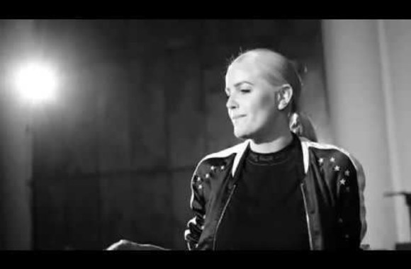 neringa-thank-you-acoustic-version-hd