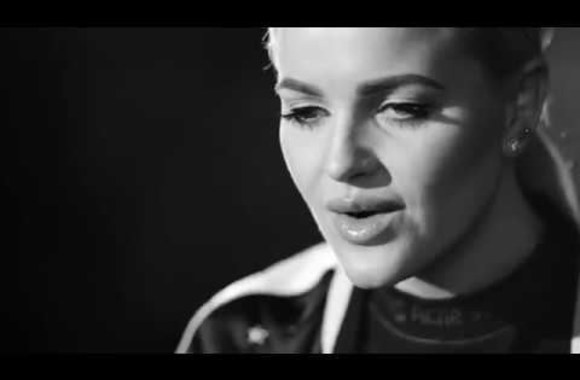 attention-charlie-puth-neringa-acoustic-cover-hd