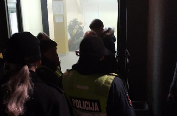 Gaisras Kauno sporto halėje