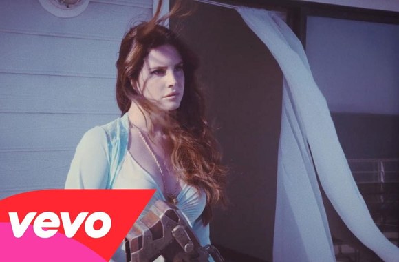 lana-del-rey-high-by-the-beach