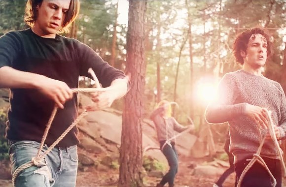 VIDEO kadras: Ylvis - Trucker\'s Hitch [Official music video HD]