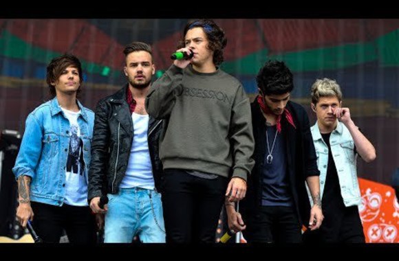 VIDEO kadras: One Direction - You & I (BBC Radio 1\'s Big Weekend 2014)