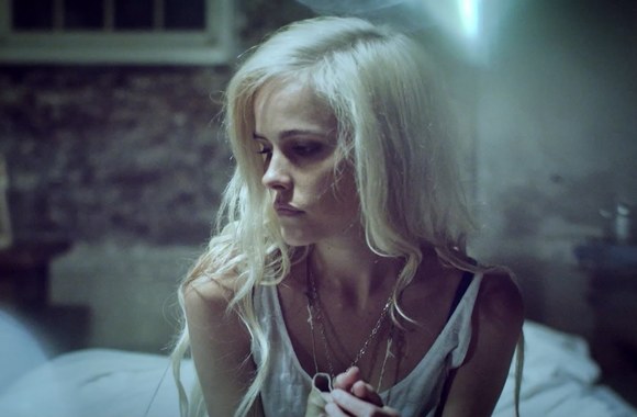 VIDEO kadras: Ed Sheeran - Give Me Love [Official Video]