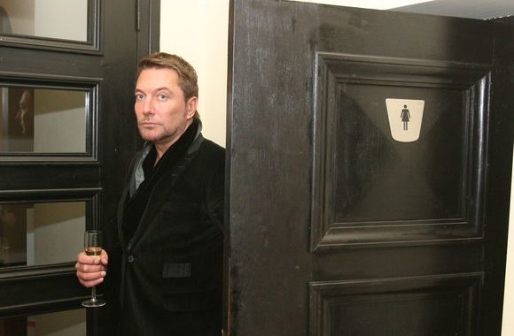 Ką verslininkai Alma Latvytė ir Marius Gelažnikas veikė moterų tualete?