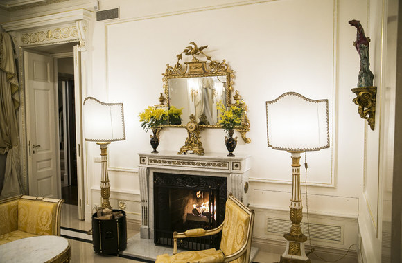 Kokteilių vakaro Kazickų rezidencijoje akimirka