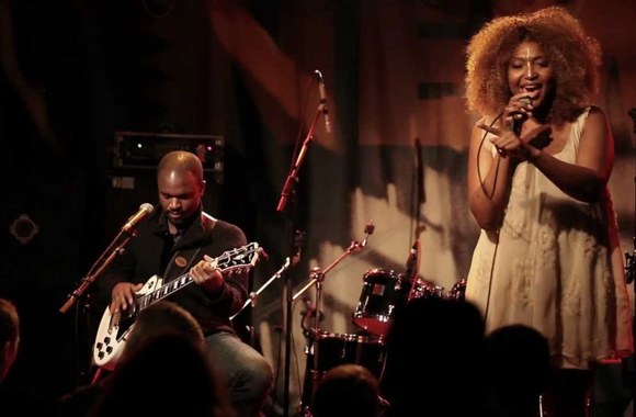 VIDEO kadras: Clip \"Ange Fandoh\" - \"Love Will Keep Us Together\" - (2013)