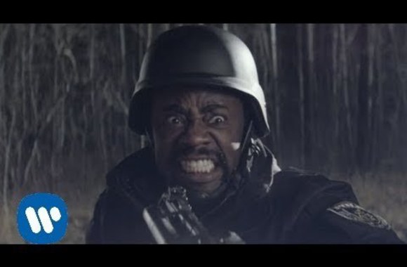 VIDEO kadras: David Guetta - Titanium ft. Sia (Official Video)