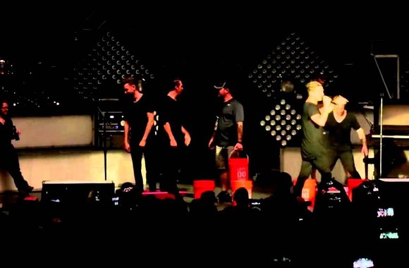 VIDEO kadras: OneRepublic - ALS Ice Bucket Challenge [HD] (Nominates Queen Elizabeth)