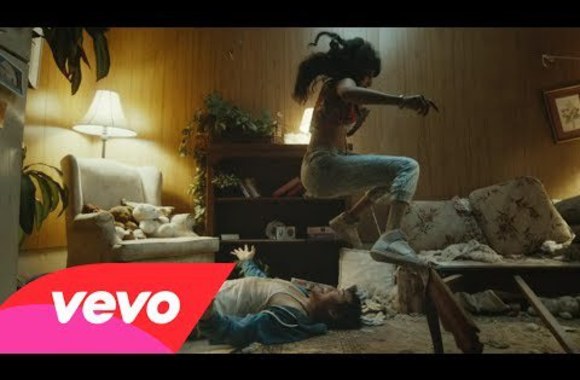 VIDEO kadras: DJ Snake & Lil Jon - Turn Down for What