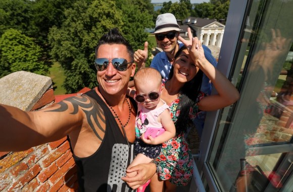 Žinomi žmonės pramogavo Vilkaviškio apylinkėse / Mariaus Vizbaro nuotr.