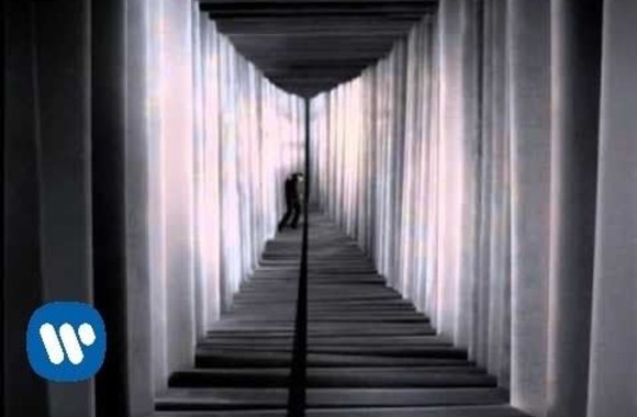 red-hot-chili-peppers-otherside-official-music-video