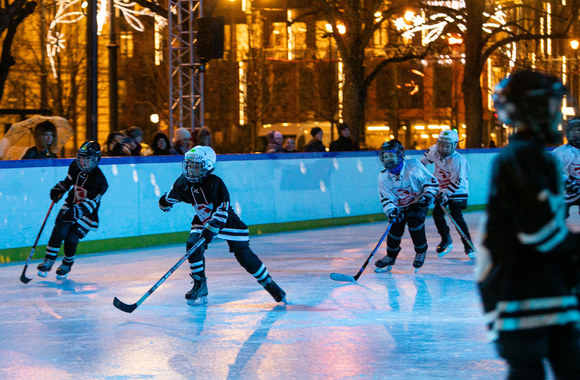 Kalėdinės čiuožyklos Vilniuje atidarymas/Pauliaus Peleckio/„ŽMONĖS Foto“ nuotr.