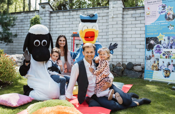 Tėvo diena Nerijaus ir Agnės Juškų namuose/ Loretos Kondratės nuotr.