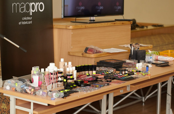 Vasaros makiažo tendencijų pristatymas