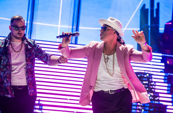  Dovydas atliko Bruno Mars dainą