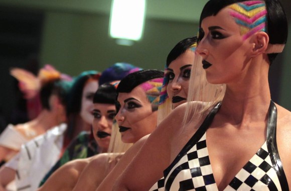 Šukuosenų konkursas Frankfurte