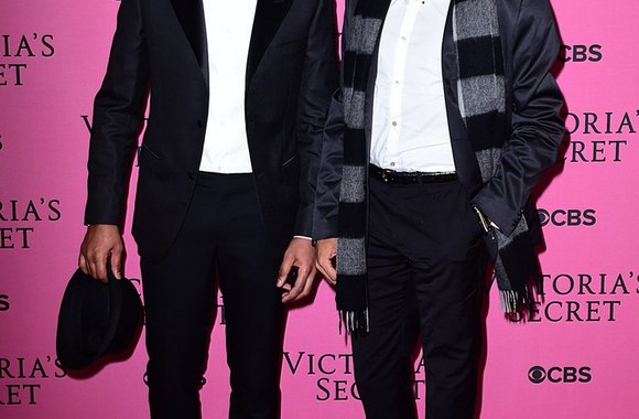 Sunnery Jamesas ir Ryanas Marciano 