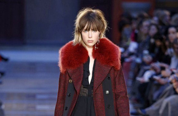 „Sonia Rykiel“ 2016 m. rudens-žiemos kolekcijos modelis