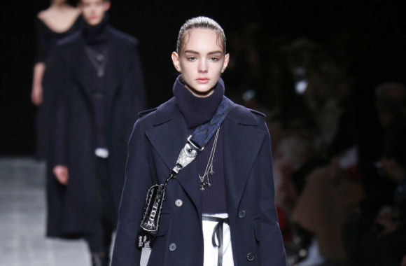 „Valentino“ 2016 m. rudens-žiemos kolekcijos modelis