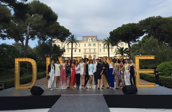 Akimirka festivalio užkulisiuose