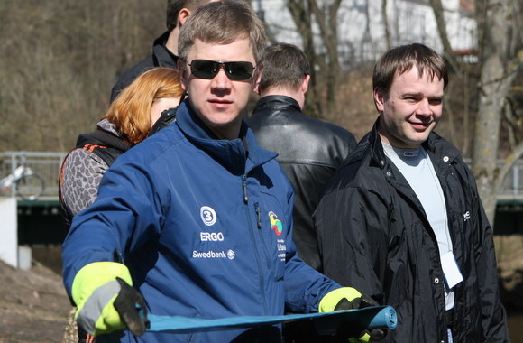 TV3 televizijos vedėjai tvarkė Sereikiškių parką