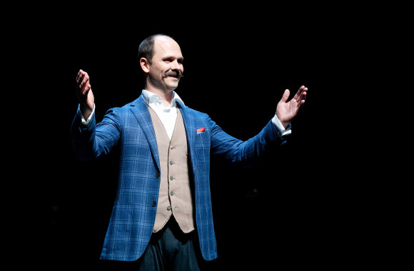 Mažojo teatro scenoje Audrius Bružas pažymėjo savo jubiliejų/Irmanto Gelūno/„Žmonės Foto“ nuotr.