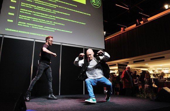 Vilniaus knygų mugėje koncertavo žymiausi šalies atlikėjai