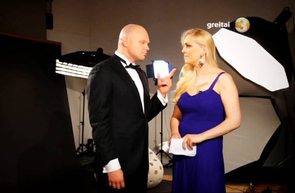 VIDEO kadras: Ginčas be taisyklių. Jau greitai