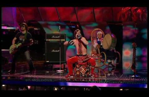 VIDEO kadras: Eurovision 2005 Final 07 Moldova *Zdob şi Zdub* *Boonika bate doba* 16:9 HQ