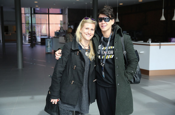 Vilija Matačiūnaite su seserimi Asta