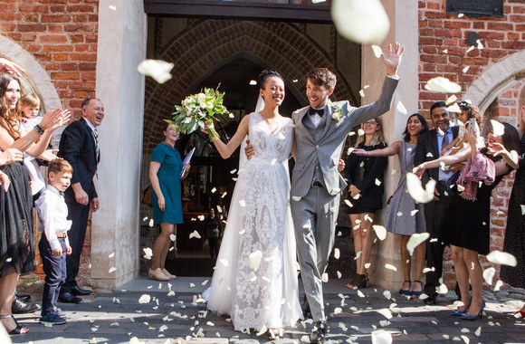 Gatvės menininkas Ernestas Zacharevičius vedė mylimąją Sheeną Liam