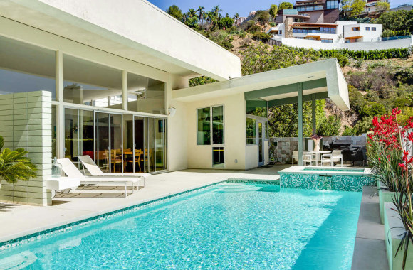 Jasono Stathamo namai