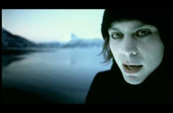 VIDEO kadras: HIM - The Funeral Of Hearts