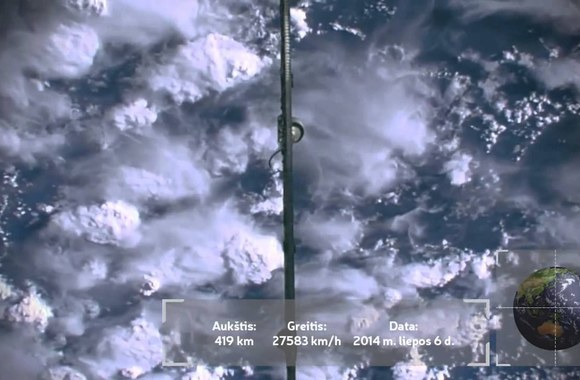 VIDEO kadras: Biplan | Kapitonai (video su žodžiais)